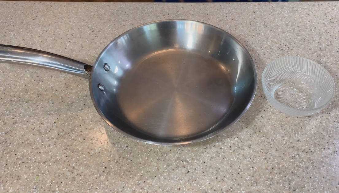 seasoning stainless steel pan