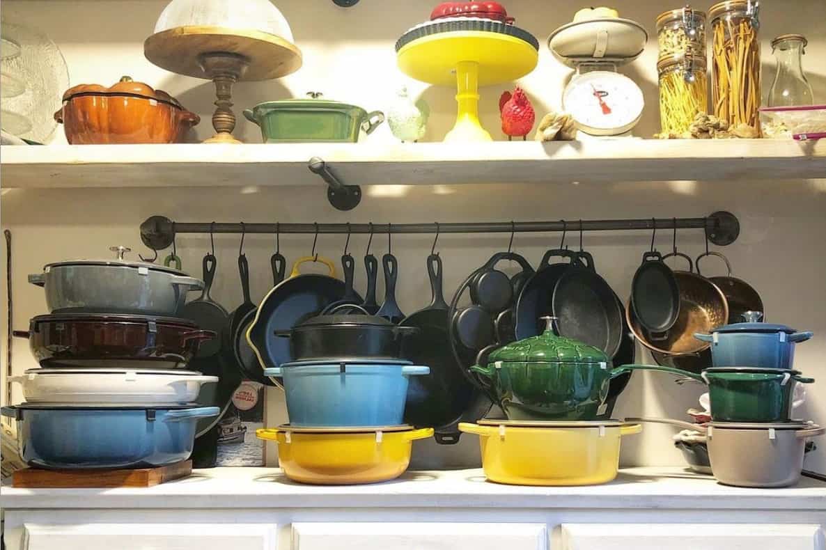 how to clean enamel cast iron