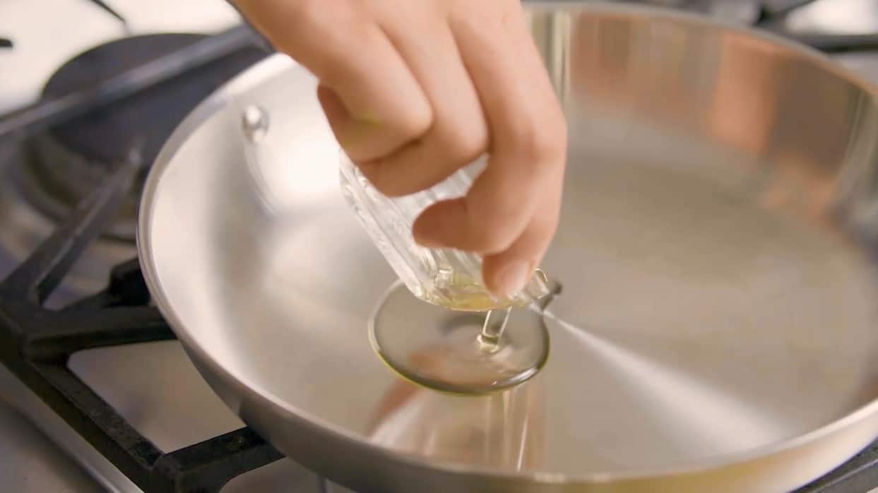 how to stop food from sticking to stainless steel pan