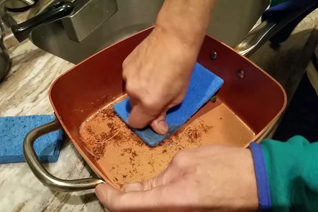 red copper pan seasoning