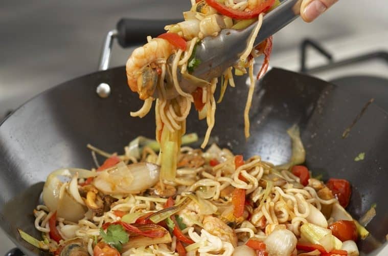 Food Pocket Guide Stir-Fried Seafood with Noodles Recipe