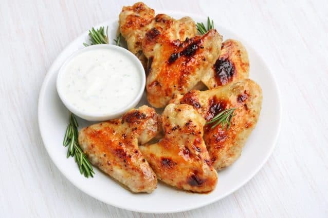 Pan-Fried Chicken Wings with Rosemary and Paprika