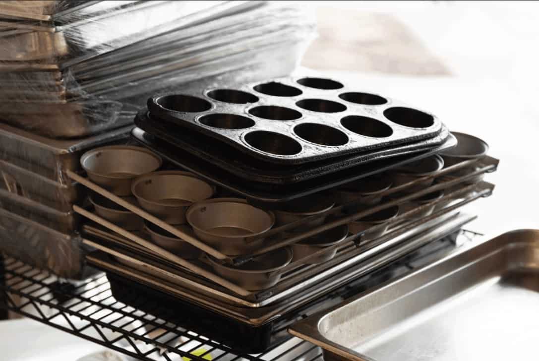 baking pan storage ideas