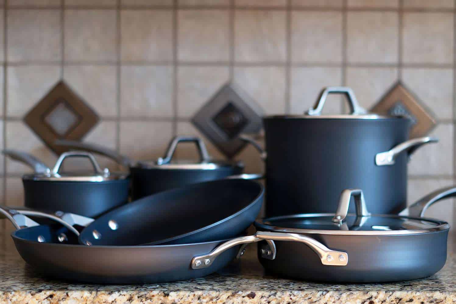 Quick Review of Calphalon Cookware